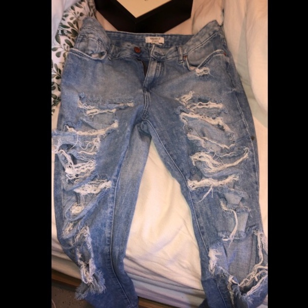 Super Distressed Mom Jeans